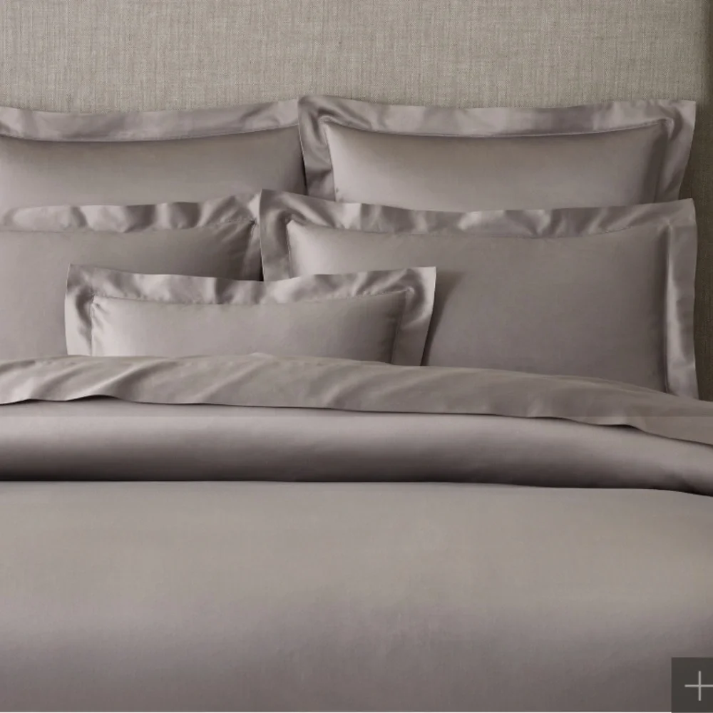 RESTORATION HARDWARE ITALIAN 1000 THREAD COUNT LUXE SATEEN KING SHEET SET